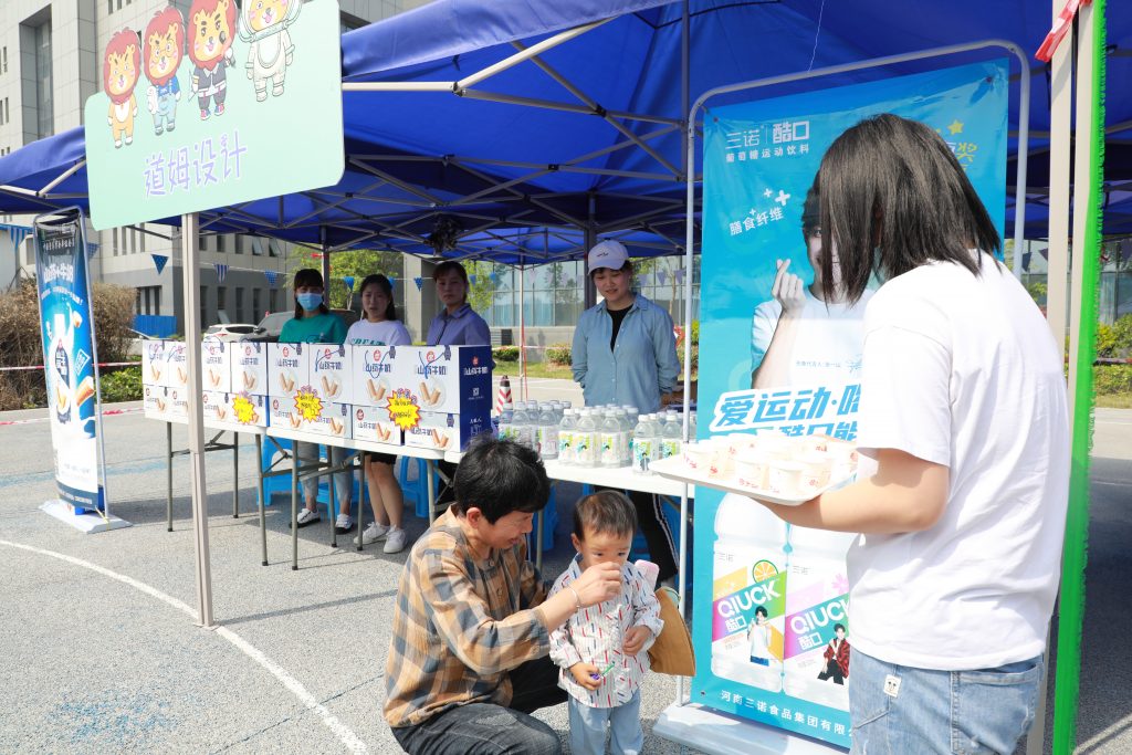 設計城第二屆社會開放日拉開帷幕，市民游客新奇體驗大呼“過癮”