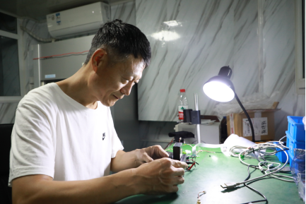 園區·人物丨靳建新--苦心鉆研，堅定不移的探尋內窺鏡的研發奧秘