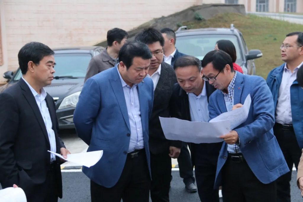 江西省文旅廳副廳長陳曉平一行調研江西工業設計小鎮，他指出…
