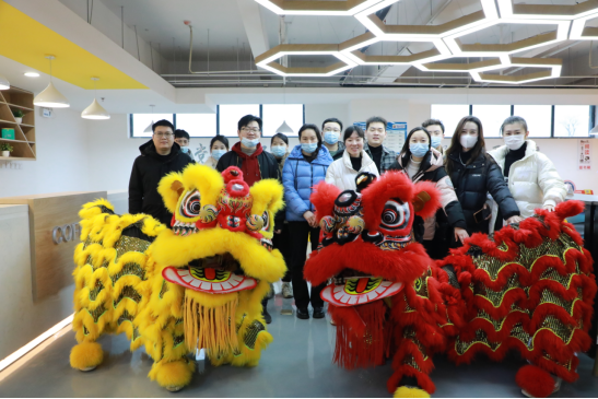 開工大吉 | 舞獅歡慶開門紅，中原工業(yè)設(shè)計(jì)城虎年再出發(fā)!